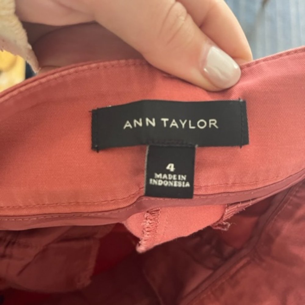 Nantucket Red Pants - Picture 2 of 2